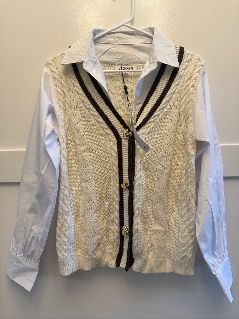 NWT Size S Academia Cable Knit Cardigan Built-In White Blouse Gold Heart Buttons - Picture 2 of 9